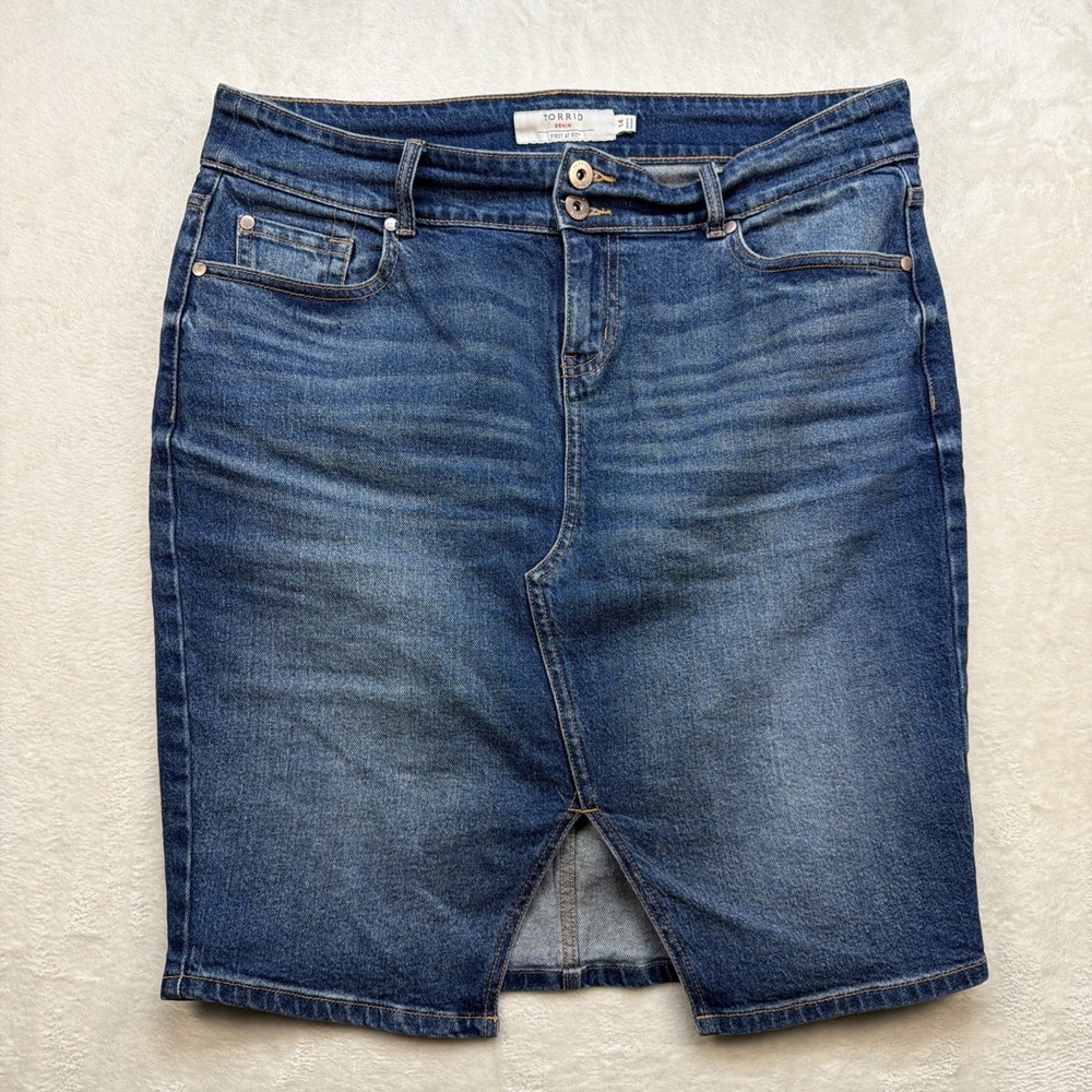 Torrid Denim Mini Skirt Womens 14 Blue Stretch Jean Skirt Casual Plus Size